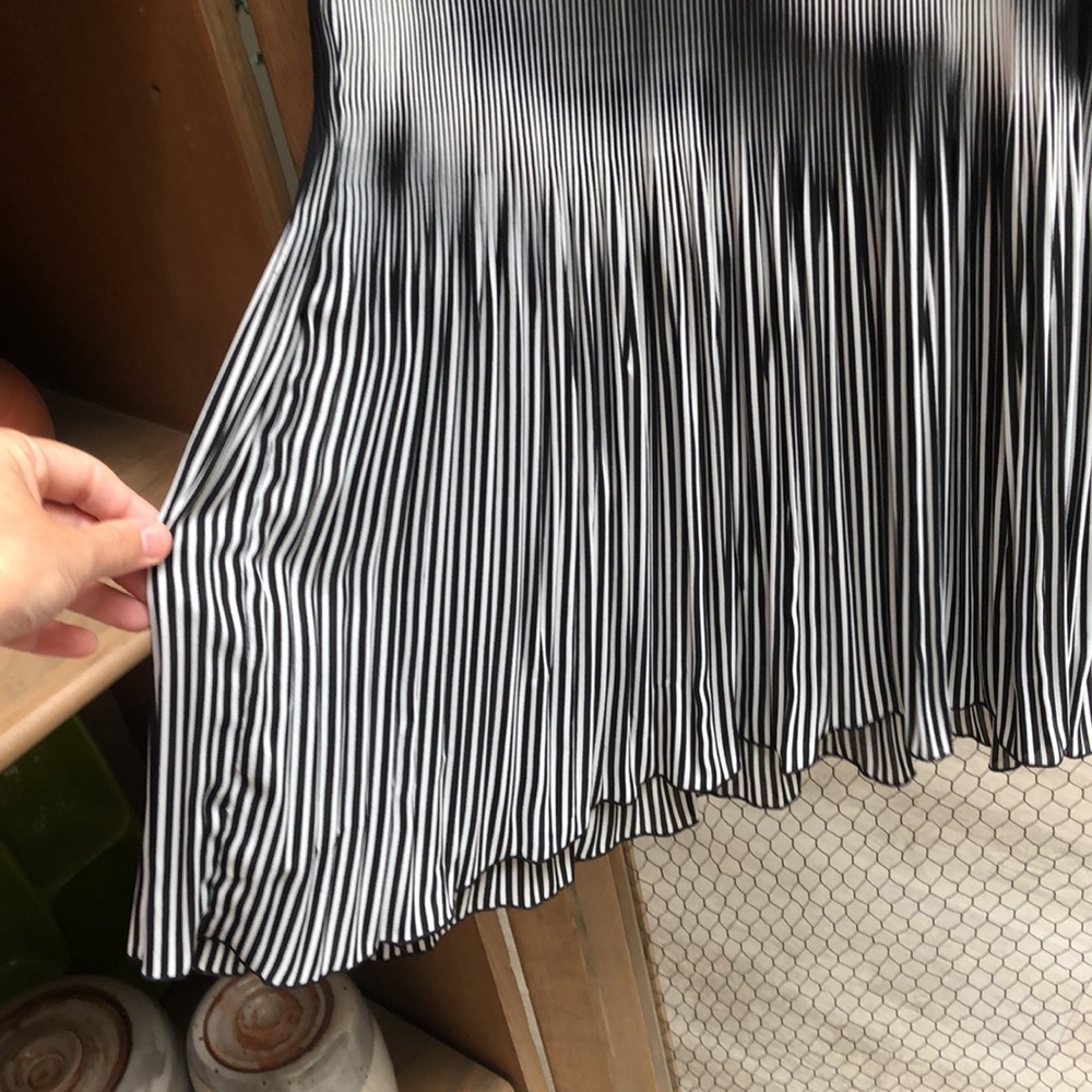 Vintage Vivienne Tam Accordion Pleated Mini Dress - Picture 8 of 9